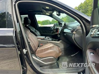 Zdjęcie 7 z 10 samochodu: 2016 MERCEDES-BENZ GLE 63 AMG-S 4MATIC VIN:4JGDA7FB0GA736632 - miniatura
