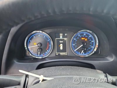 Zdjęcie 9 z 12 samochodu: 2018 TOYOTA COROLLA SE VIN:5YFBURHE5JP794583 - miniatura