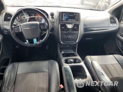 Zdjęcie 8 z 13 samochodu: 2015 CHRYSLER TOWN & COUNTRY S VIN:2C4RC1HG9FR590882 - miniatura