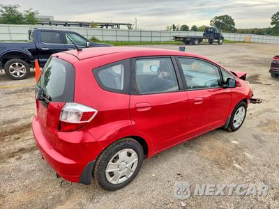 Trzecie zdjęcie samochodu z tyłu: 2013 HONDA FIT VIN:JHMGE8H33DC024972 - miniatura