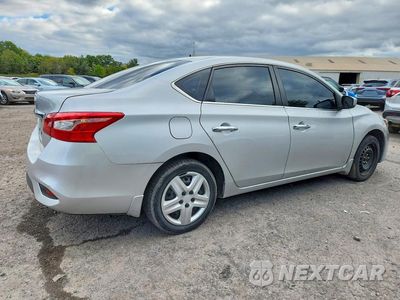 Trzecie zdjęcie samochodu z tyłu: 2019 NISSAN SENTRA S VIN:3N1AB7AP1KY213490 - miniatura