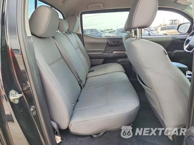 Zdjęcie 10 z 12 samochodu: 2018 TOYOTA TACOMA SR5 V6 VIN:5TFAZ5CN7JX069372 - miniatura