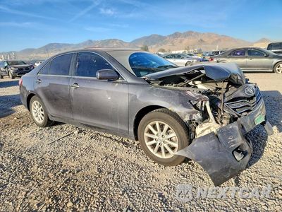 Czwarte zdjęcie samochodu z boku: 2011 TOYOTA CAMRY XLE V6 VIN:4T1BK3EKXBU129952 - miniatura