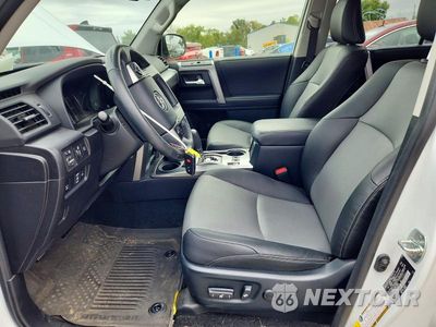Zdjęcie 7 z 14 samochodu: 2024 TOYOTA 4RUNNER SR5 PREMIUM VIN:JTENU5JRXR6223477 - miniatura