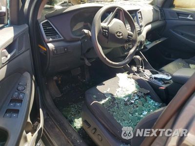 Zdjęcie 8 z 13 samochodu: 2016 HYUNDAI TUCSON SE VIN:KM8J3CA49GU179300 - miniatura