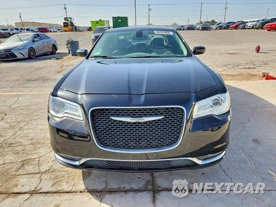 Piąte zdjęcie samochodu w środku: 2015 CHRYSLER 300 LIMITED VIN:2C3CCAAG2FH832809 - miniatura