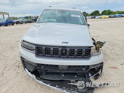 Piąte zdjęcie samochodu w środku: 2026 JEEP GRAND CHEROKEE LIMITED VIN:1C4RJHBRXTC231649 - miniatura