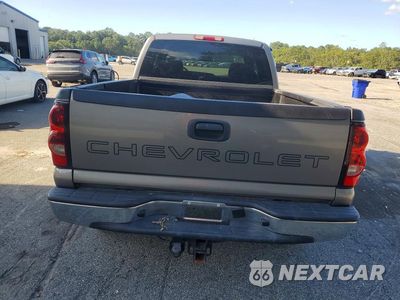 Zdjęcie 6 z 12 samochodu: 2006 CHEVROLET SILVERADO K1500 VIN:1GCEK19B76Z187395 - miniatura