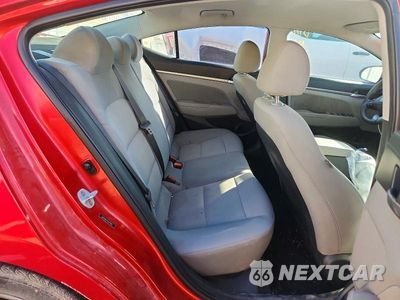 Zdjęcie 10 z 12 samochodu: 2020 HYUNDAI ELANTRA SEL VIN:5NPD84LF1LH579394 - miniatura