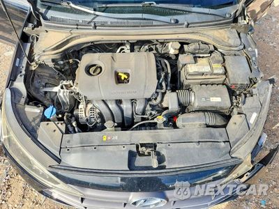 Zdjęcie 11 z 12 samochodu: 2019 HYUNDAI ELANTRA SE VIN:KMHD74LFXKU762831 - miniatura