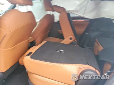 Zdjęcie 11 z 13 samochodu: 2021 TOYOTA HIGHLANDER PLATINUM VIN:5TDFZRAH0MS037576 - miniatura