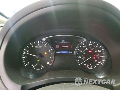 Zdjęcie 9 z 12 samochodu: 2017 NISSAN ALTIMA 2.5 SR VIN:1N4AL3AP8HC486680 - miniatura