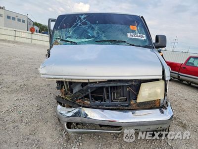 Piąte zdjęcie samochodu w środku: 2004 FORD ECONOLINE E350 SUPER DUTY WAGON VIN:1FBNE31L64HA15017 - miniatura
