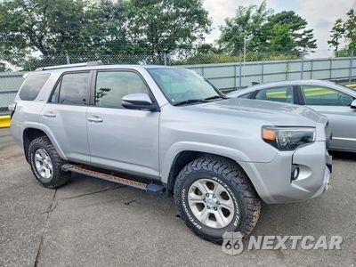 Czwarte zdjęcie samochodu z boku: 2020 TOYOTA 4RUNNER SR5 PREMIUM VIN:JTEBU5JR6L5760119 - miniatura