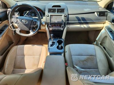 Zdjęcie 8 z 12 samochodu: 2014 TOYOTA CAMRY HYBRID XLE VIN:4T1BD1FKXEU108066 - miniatura
