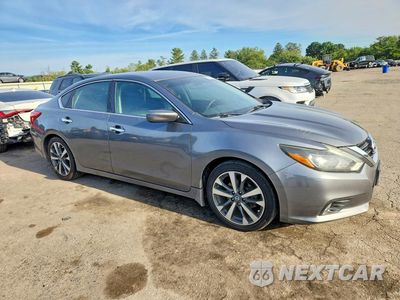 Czwarte zdjęcie samochodu z boku: 2016 NISSAN ALTIMA 2.5 SR VIN:1N4AL3AP5GC274415 - miniatura