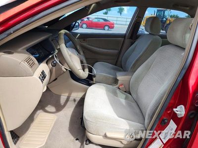 Zdjęcie 7 z 13 samochodu: 2005 TOYOTA COROLLA CE VIN:JTDBR32E652061132 - miniatura