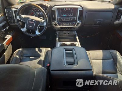 Zdjęcie 8 z 12 samochodu: 2018 GMC SIERRA K1500 SLT VIN:3GTU2NEC2JG403731 - miniatura