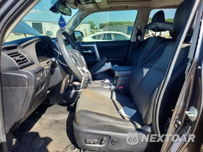 Zdjęcie 7 z 12 samochodu: 2020 TOYOTA 4RUNNER SR5 PREMIUM VIN:JTEZU5JR1L5225956 - miniatura