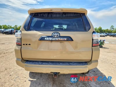 Zdjęcie 6 z 13 samochodu: 2016 TOYOTA 4RUNNER TRAIL VIN:JTEBU5JR8G5362657 - miniatura