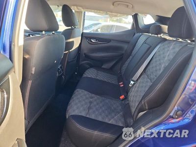 Zdjęcie 11 z 14 samochodu: 2017 NISSAN ROGUE SPORT SV VIN:JN1BJ1CP1HW008964 - miniatura