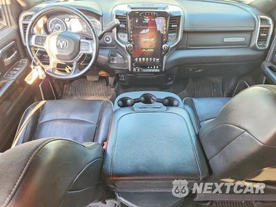 Zdjęcie 8 z 13 samochodu: 2021 RAM 2500 LARAMIE VIN:3C6UR5NL8MG524352 - miniatura