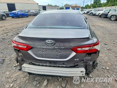 Zdjęcie 6 z 12 samochodu: 2018 TOYOTA CAMRY SE VIN:4T1B11HK7JU070277 - miniatura