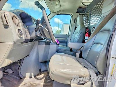 Zdjęcie 7 z 13 samochodu: 2009 FORD ECONOLINE E350 SUPER DUTY VAN VIN:1FTSE34L99DA27865 - miniatura