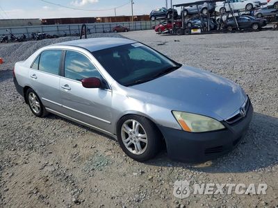 Czwarte zdjęcie samochodu z boku: 2006 HONDA ACCORD SE VIN:1HGCM563X6A092786 - miniatura
