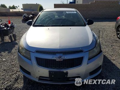 Piąte zdjęcie samochodu w środku: 2013 CHEVROLET CRUZE LS VIN:1G1PA5SG0D7261900 - miniatura