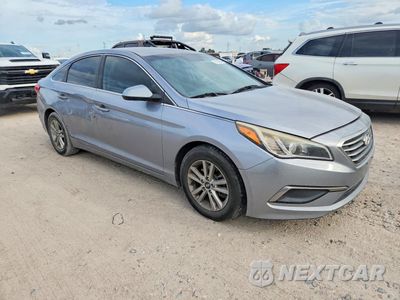 Czwarte zdjęcie samochodu z boku: 2016 HYUNDAI SONATA SE VIN:5NPE24AF8GH324739 - miniatura