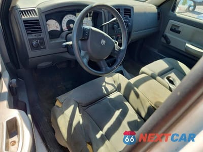 Zdjęcie 8 z 12 samochodu: 2006 DODGE DAKOTA ST VIN:1D7HE22K26S689590 - miniatura