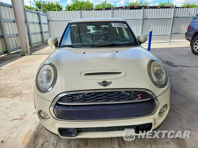 Piąte zdjęcie samochodu w środku: 2015 MINI COOPER S VIN:WMWXP7C53F2A40337 - miniatura