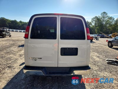Zdjęcie 6 z 14 samochodu: 2017 CHEVROLET EXPRESS G3500 LT VIN:1GAZGPFG6H1231077 - miniatura
