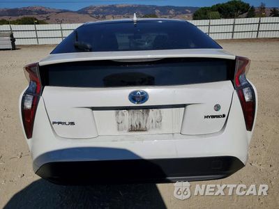 Zdjęcie 6 z 13 samochodu: 2016 TOYOTA PRIUS TWO VIN:JTDKBRFUXG3015972 - miniatura