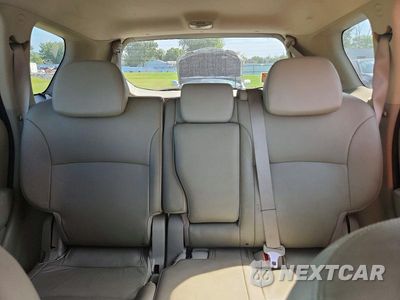 Zdjęcie 10 z 13 samochodu: 2007 MITSUBISHI OUTLANDER XLS VIN:JA4MT41X77Z018488 - miniatura