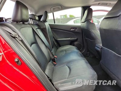 Zdjęcie 10 z 13 samochodu: 2018 TOYOTA PRIUS FOUR VIN:JTDKARFUXJ3056225 - miniatura