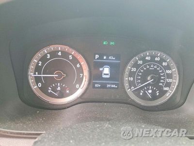 Zdjęcie 9 z 13 samochodu: 2022 HYUNDAI VENUE LIMITED VIN:KMHRC8A39NU150478 - miniatura