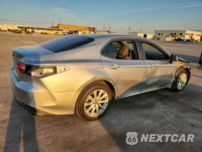 Trzecie zdjęcie samochodu z tyłu: 2019 TOYOTA CAMRY LE VIN:4T1B11HK2KU713409 - miniatura