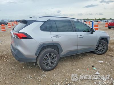 Trzecie zdjęcie samochodu z tyłu: 2024 TOYOTA RAV4 XLE PREMIUM VIN:4T3B6RFV4RU152371 - miniatura