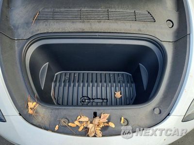 Zdjęcie 11 z 12 samochodu: 2024 TESLA MODEL Y VIN:7SAYGDEE5RF989036 - miniatura