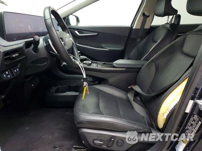Zdjęcie 7 z 13 samochodu: 2023 KIA EV6 WIND VIN:KNDC34LAXP5128081 - miniatura