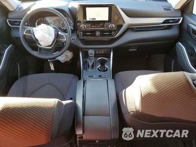 Zdjęcie 8 z 13 samochodu: 2023 TOYOTA HIGHLANDER L VIN:5TDKDRAH4PS018546 - miniatura