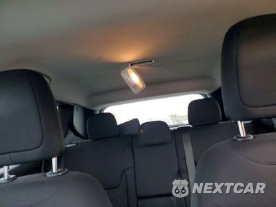 Zdjęcie 10 z 13 samochodu: 2018 JEEP RENEGADE LATITUDE VIN:ZACCJBBB3JPH69110 - miniatura