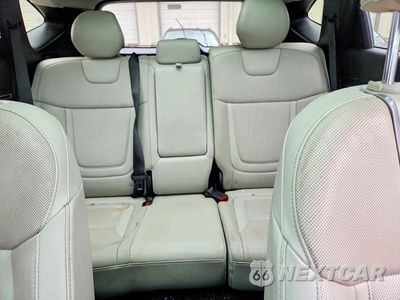 Zdjęcie 10 z 13 samochodu: 2023 HYUNDAI TUCSON LIMITED VIN:5NMJECAE9PH189565 - miniatura