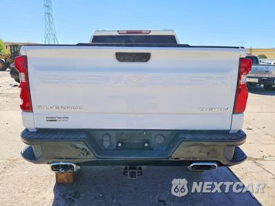 Zdjęcie 6 z 12 samochodu: 2021 CHEVROLET SILVERADO K1500 TRAIL BOSS CUSTOM VIN:1GCPYCEF7MZ232182 - miniatura