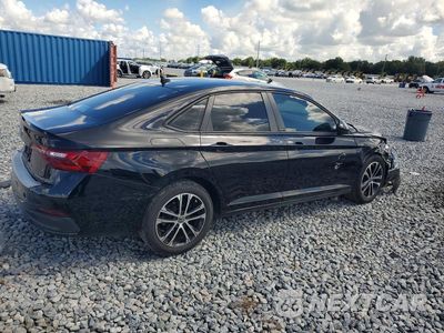 Trzecie zdjęcie samochodu z tyłu: 2024 VOLKSWAGEN JETTA SPORT VIN:3VWBM7BU6RM001876 - miniatura