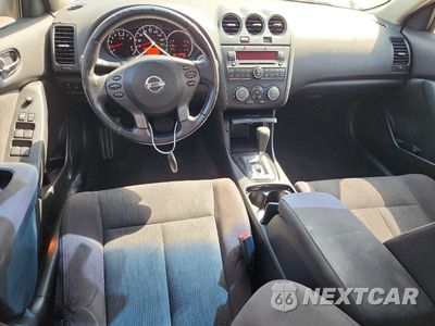 Zdjęcie 8 z 12 samochodu: 2012 NISSAN ALTIMA 2.5 VIN:1N4AL2AP0CC117105 - miniatura