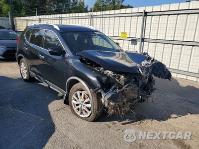 Czwarte zdjęcie samochodu z boku: 2019 NISSAN ROGUE SV VIN:KNMAT2MT4KP501639 - miniatura