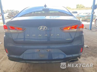 Zdjęcie 6 z 12 samochodu: 2019 HYUNDAI SONATA LIMITED VIN:5NPE34AF2KH820237 - miniatura